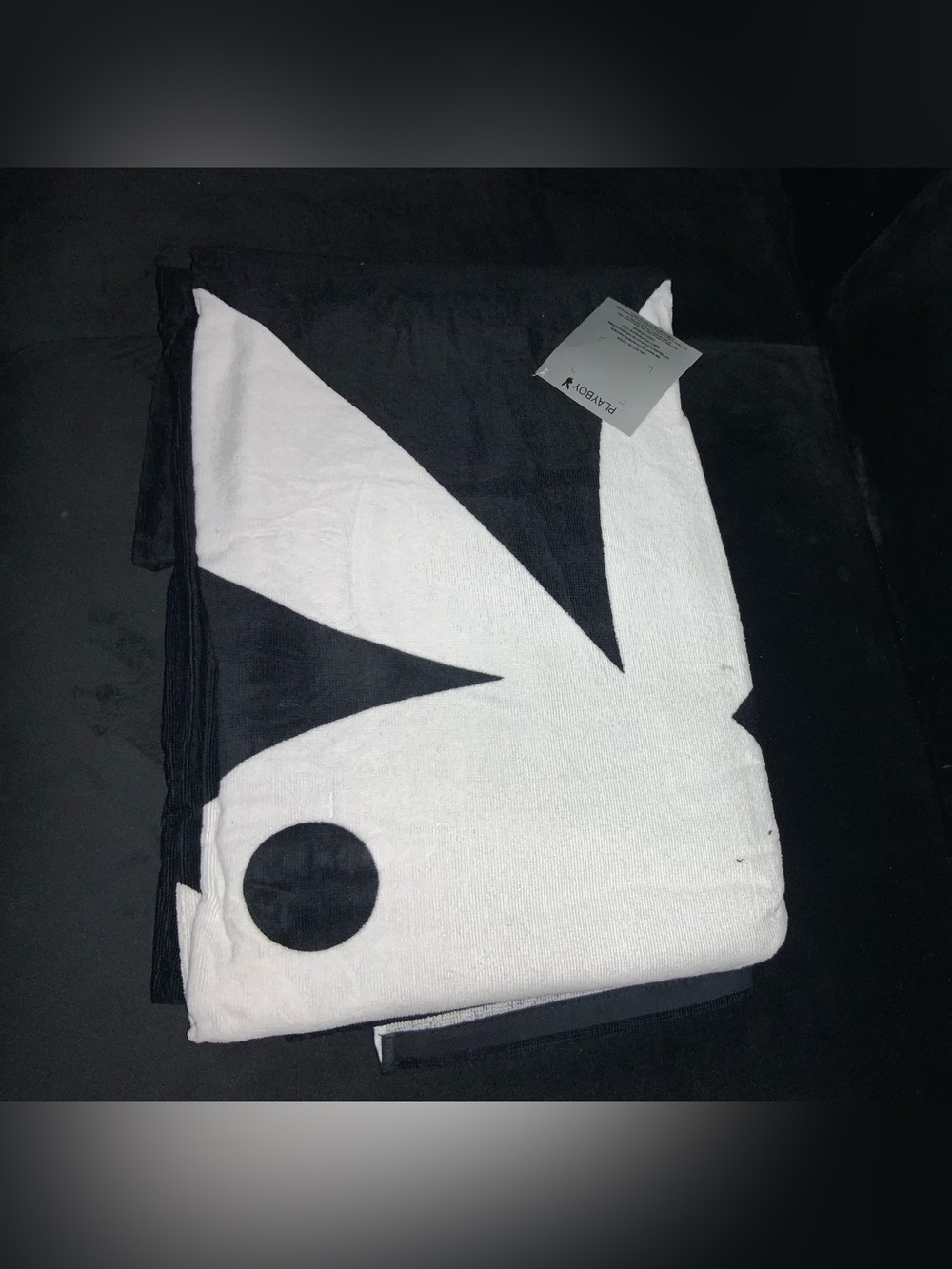 Playboy Y2K black white bunny towel new

C